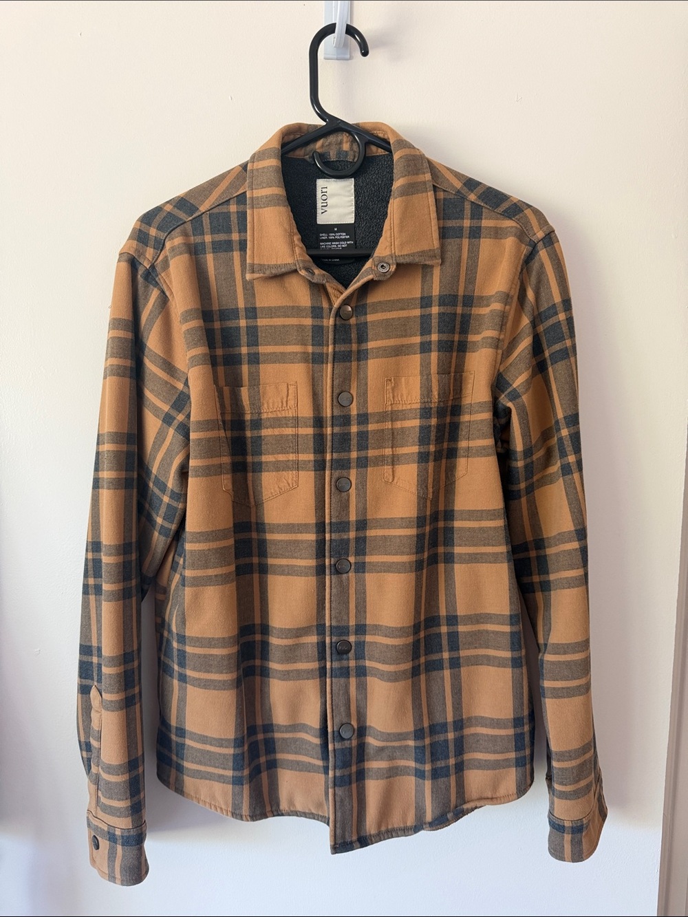 Vuori Men's Plaid Shirt Jacket in Tan and Black - Picture 4 of 5